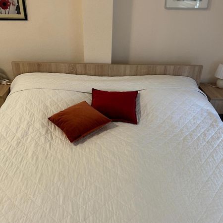 Apartmani 23 Novi Pazar Exteriör bild