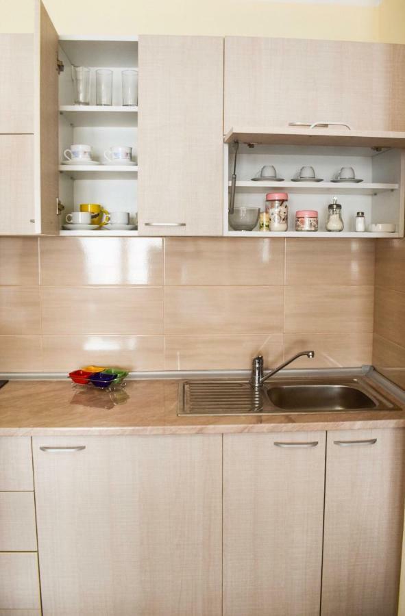 Apartmani 23 Novi Pazar Exteriör bild